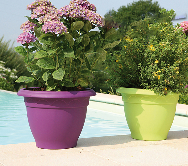 Injecction flower pots